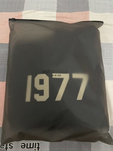 1977 Classic Essentials Hoodie